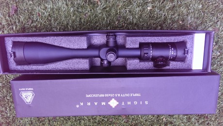 Se vende visor Sightmark 8.5-25x50  Mil-Dot Dot nato nuevo PVP 400€. 00