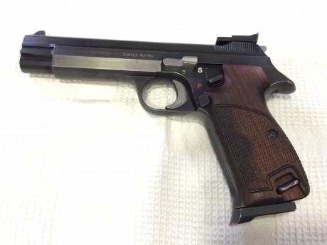 Vendo SIG P-210-6 , poco se puede decir de estas armas que no se haya comentado en este foro . Esta en 00
