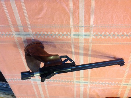 Buenas por dejar la afición cambio por algún cuchillo Muela está pistola. Funciona correctamente. Envío 02