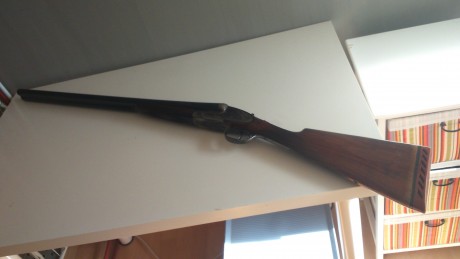 Vendo escopeta paralela P. Arrizabalaga en muy buenas condiciones con su funda. Calibre 12, cañón de 70, 00