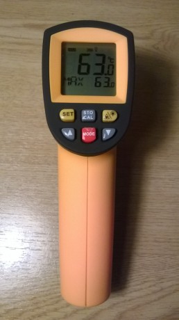Vendo este magnifico termómetro de infrarrojos digital sin uso (Tengo dos), ideal para conocer la temperatura 00