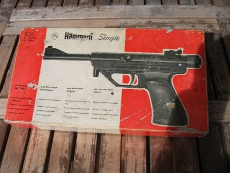 Buenos días.
Sigo con la relación:
Pistola Hammerli Single CO2 cañón corto 150 € en perfecto estado de 02