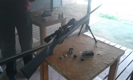 "Flipando", valga la expresión, con la Remington 597 a 50 metros con cañón de 16 pulgadas. No 120