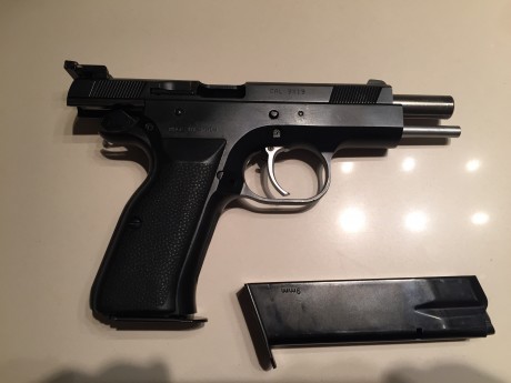 Vendo SPS Combat. 9mm. 
Es el mismo modelo de la Tanfoglio Combat pero una serie que se fabricó bajo licencia 00