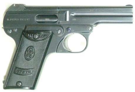 Hace unos días encontré por casualidad en una web extranjera un arma a la venta que hacía muchos años 150