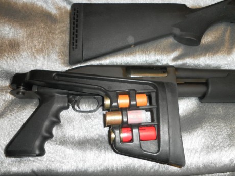 cambio escopeta tactica hauwk de corredera  con dos culatas tactica plegable con porta cartuchos mas la 00
