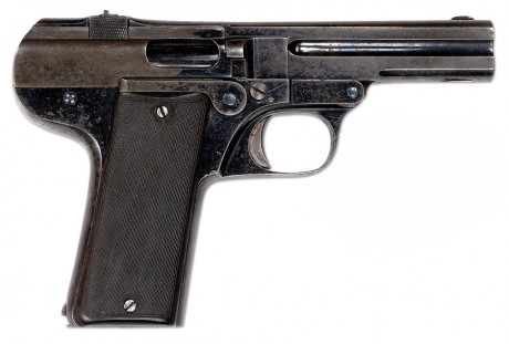 Hace unos días encontré por casualidad en una web extranjera un arma a la venta que hacía muchos años 160