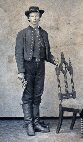 Hace unos días encontré por casualidad en una web extranjera un arma a la venta que hacía muchos años 170