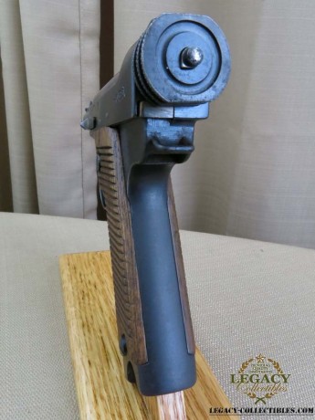 Hace unos días encontré por casualidad en una web extranjera un arma a la venta que hacía muchos años 130