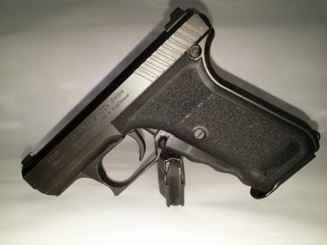  Vendo  HK P7M13  calibre 9 mm Parabellum. Cañón fijo poligonal de excelente precisión.

El arma se encuentra 02