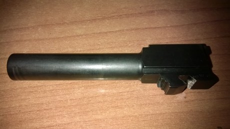 Buenas tardes.
Vendo mi Glock 19 gen3 en magnifico estado, ya se ve en las fotos. Con el arma doy también 00