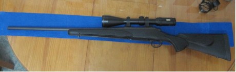 Me canse de rifle y de pasar frío esperando;  me quedo solo con mis pistolas.
El arma esta impecable, 101