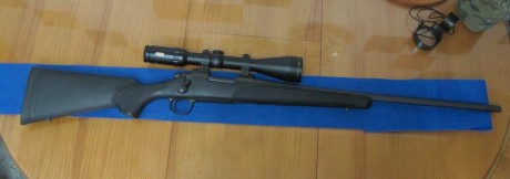 Me canse de rifle y de pasar frío esperando;  me quedo solo con mis pistolas.
El arma esta impecable, 100