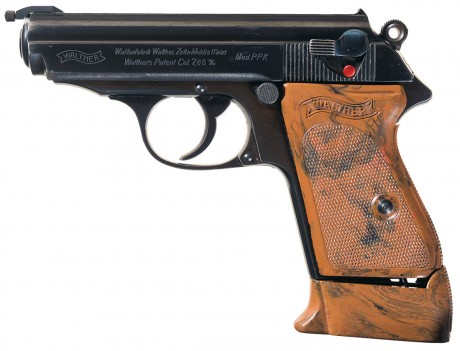 Hace unos días encontré por casualidad en una web extranjera un arma a la venta que hacía muchos años 62