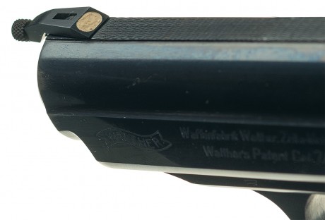 Hace unos días encontré por casualidad en una web extranjera un arma a la venta que hacía muchos años 61
