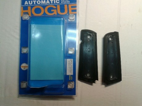 Buenas compañeros, vendo tres pares de juegos de cachas de goma Hogue, para pistolas modelo 1911 monohilera, 01