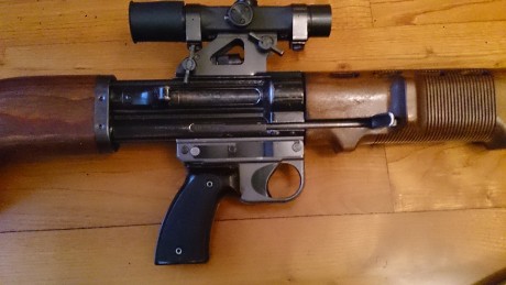 Vendo FG 42 II Dittrich, réplica semiautomática del fusil de paracaidista de la Segunda Guerra Mundial, 81