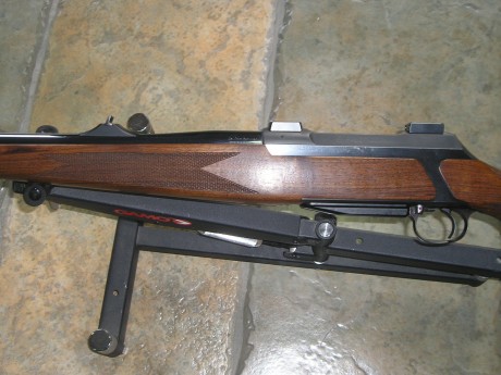 Vendo SAUER 200 en 7RM en buen estado de aceros y de maderas, tiene un bollo en el pistolet fácilmente 32