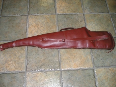 Vendo SAUER 200 en 7RM en buen estado de aceros y de maderas, tiene un bollo en el pistolet fácilmente 30