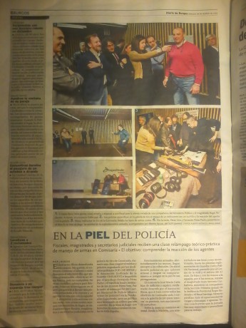 Ayer tomando mi desayuno en el bar donde aprovecho a leer el periódico me sorprendió de manera muy grata 00
