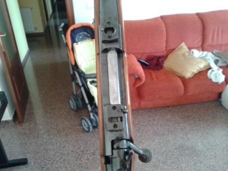 Por falta de uso vendo un ejemplar del mítico Winchester 70, en calibre 338 win mag. El conjunto está 10