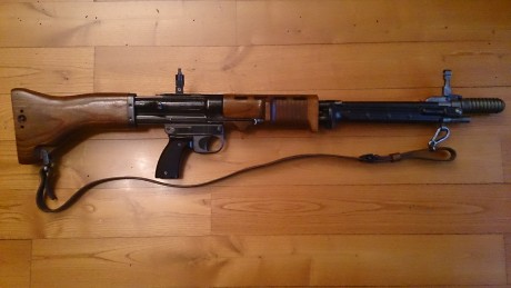 Vendo FG 42 II Dittrich, réplica semiautomática del fusil de paracaidista de la Segunda Guerra Mundial, 100