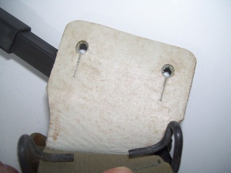 Hola
vendo un bipode para el fusil de asalto Cetme modelo C , esta nuevo sin estrenar con su funda 
tiene 22