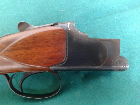 Buenas tardes, pongo en venta la escopeta de un amigo

Browning B25 modelo de caza

Culata inglesa
Monogatillo 12