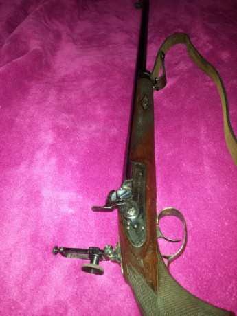 Precioso y preciso rifle . RIFLE CAMBIADO
Rigby fabricado por AMR para Ardesa  en calibre 451. 
Lo vendo 10