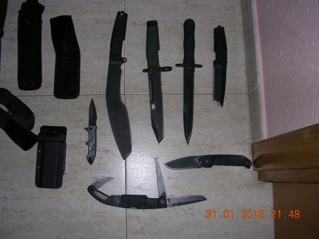 Hola buenas estoy interesado en comprar una navaja táctica haber si me puedes recomendar alguna estoy 61