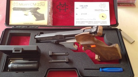 Vendo pistola Morini de competición del calibre 22 con un año y 1200 tiros aproximadamente.
Tiene regulación 00