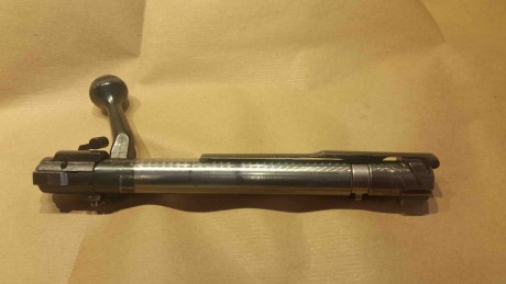 Pues eso, que vendo este Winchester model 70 7mm RM en buen estado con monturas Appel y mira Schimidt 50