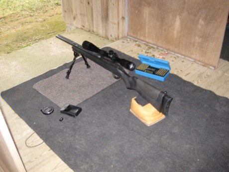 Hola Pongo a la venta muy a mi pesar mi carabina es un Cz 452 Varmit cañon pesado, el gatillos asi como 01