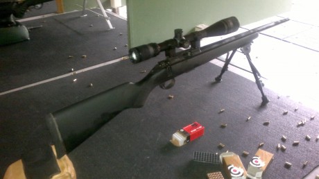 Hola Pongo a la venta muy a mi pesar mi carabina es un Cz 452 Varmit cañon pesado, el gatillos asi como 00