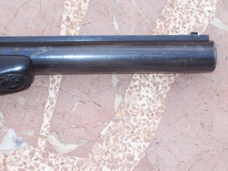 hola atodos

sigue a la venta la pistola 

es siguiente arma
pistola de duelo marca ardesa rochatte aparis 121