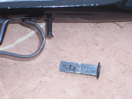 hola atodos

sigue a la venta la pistola 

es siguiente arma
pistola de duelo marca ardesa rochatte aparis 150