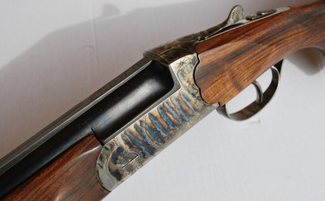 ¡Buenos días compañeros!
El mismo amigo vende también esta preciosa escopeta superpuesta Ignacio Zubillaga, 20