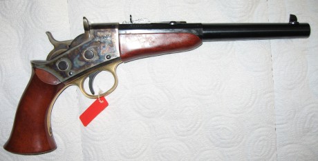 VENDO PISTOLA MONOTIRO TIPO ROLLING BLOCK UBERTI CALIBRE .357 MAGNUM
NUEVO A ESTRENAR
PRECIO DE VENTA 02