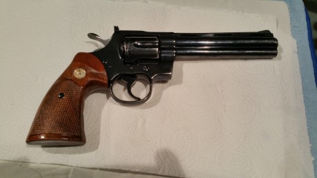 VENDO O CAMBIO 

UBERTI CATTELMAN calibre 4440 o 44.40 wichester cartucho metalico

En perfecto estado, 40