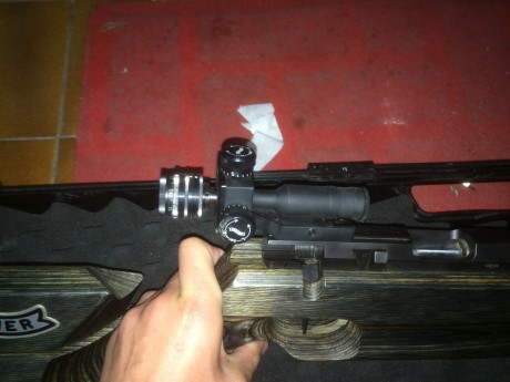  VENDIDA 
Un compañero me pide que le anuncie esta arma.
Se trata de una walther kk200s 22lr por no usar.
Podéis 11