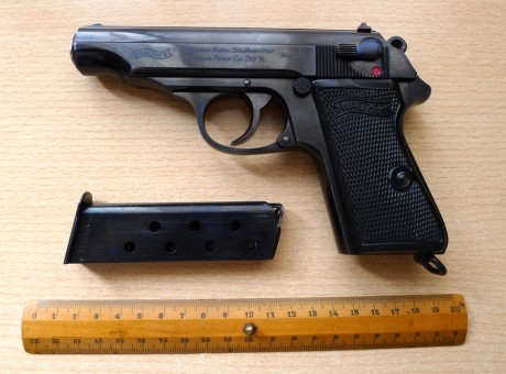 Una de las más legendarias pistolas de la historia. La Walther PP comenzó su producción en 1929 en la 11