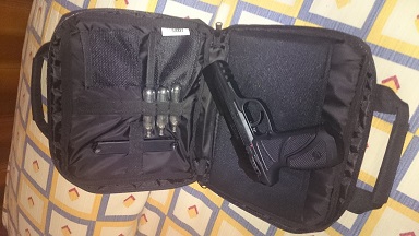 Vendo por no usar, este lote de dos armas, al igual que en otro post, colocaré otro lote, se trata de 00