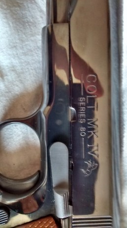 tal , vedo colt combat comander series 80 del 9 para en perfecto estado , guiada en A pero se puede guiar 02