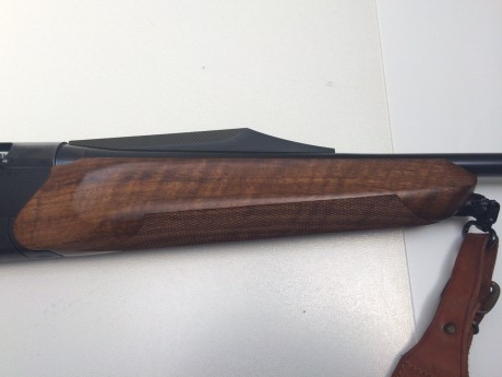 Hola a todos..
un amigo me pide que le anuncie este rifle para su venta...
Un Argo en 3006 como podeís 10