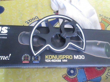 Vendo este magnífico visor ,10x40x52 ,completamente nuevo,solo sacado de la caja,lo vendo por que tengo 00