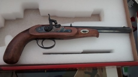 Vendo pistola Pioner de marca Ardesa. Comprada en Trelles. He realizado con ella 13 disparos, ni uno más. 00