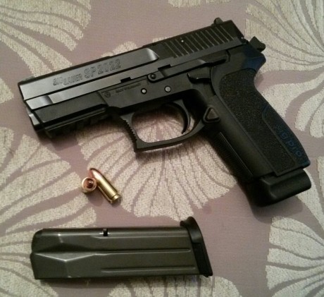    Hola Chic@s!

Vuelvo a poner a la venta esta magnífica y preciosa Sig Sauer SP2022 en Madrid.

Guiada 11