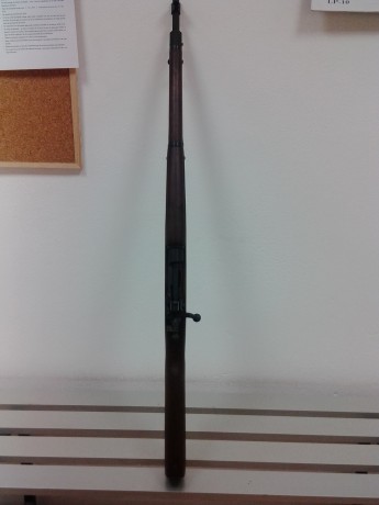 Un compañero pone a la venta este rifle fabricado por REMIGTON  en 1943 estado impecable , disparador 01