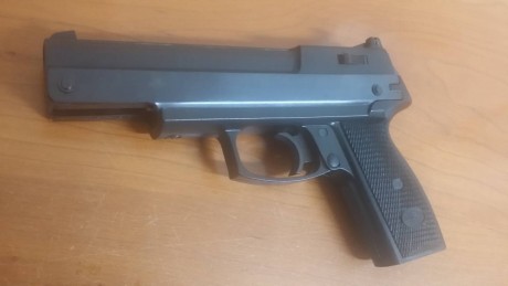 Hola de nuevo.

Vendida la CP99, quedan las otras dos.

Pongo a la venta este dúo de pistolas de 4,5. 11