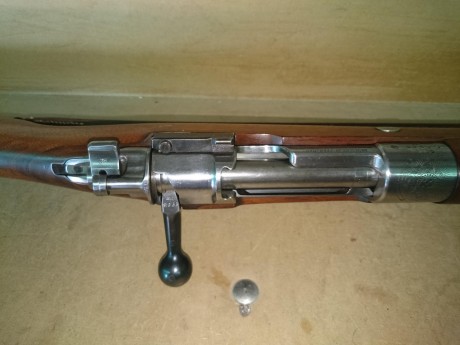 Un primo vende este fusil, Mauser, modelo 1908, calibre 7X57, fábrica de Oberndorf, fabricado para el 00